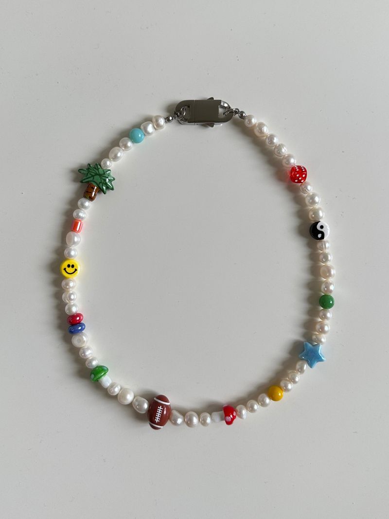 Vazzle(ヴァズル)の「【MADE】Back to LA Buckle - Freshwater Pearl&Ceramics Beads(Accessories)」