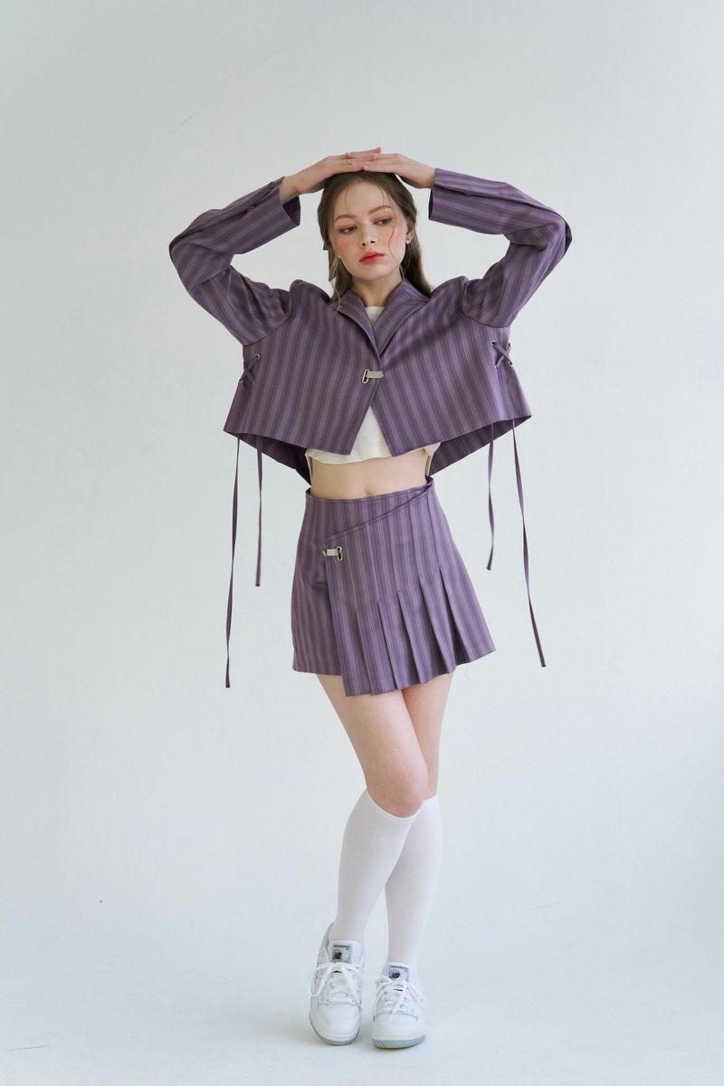 PLEATS CROP JK (PURPLE)