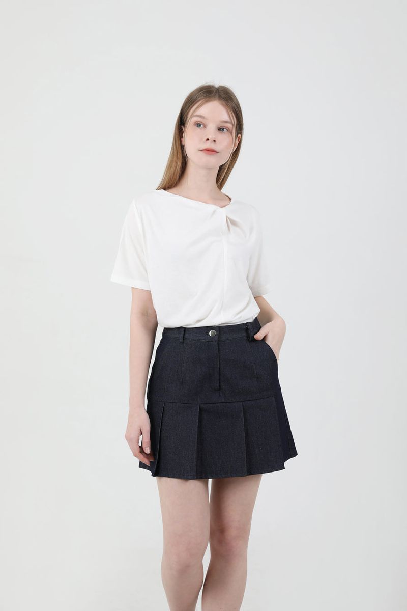 Modern Slit Shirring T-shirt White