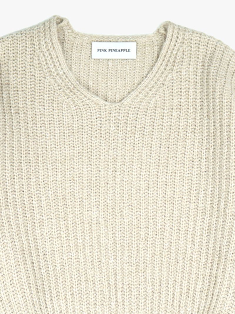 BASIC VOLUME V-NECK SWEATER