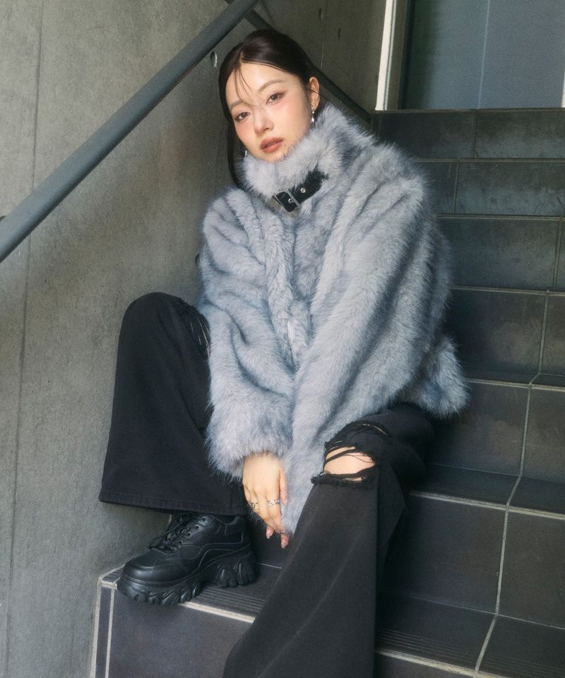 ANDGEEBEE（アンジービー）の「ベルトエコファーコート（Jackets/Outerwear）」