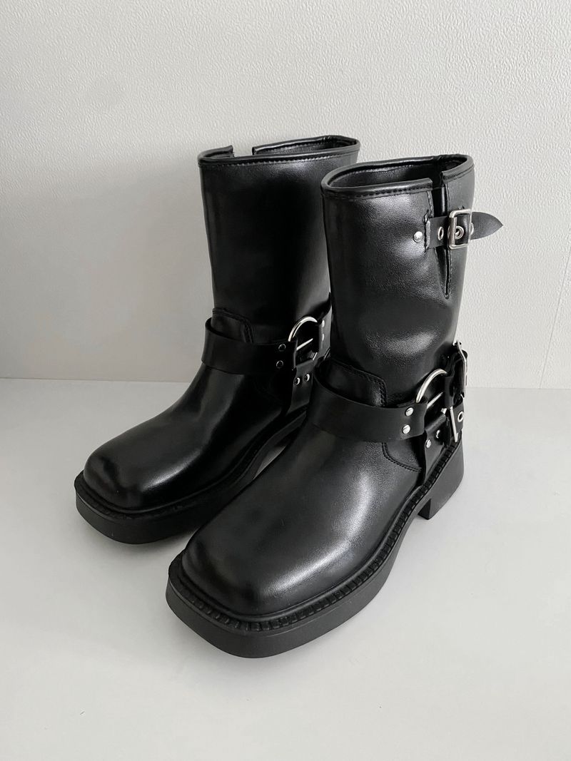 Moire boots