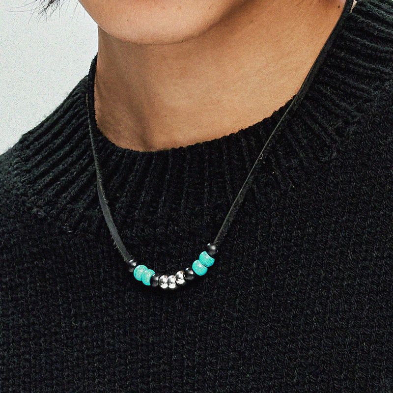 leather & turquoise beads necklace black