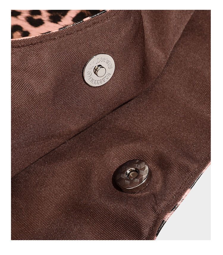 Star Keyring Leopard Print Oversized Tote Bag