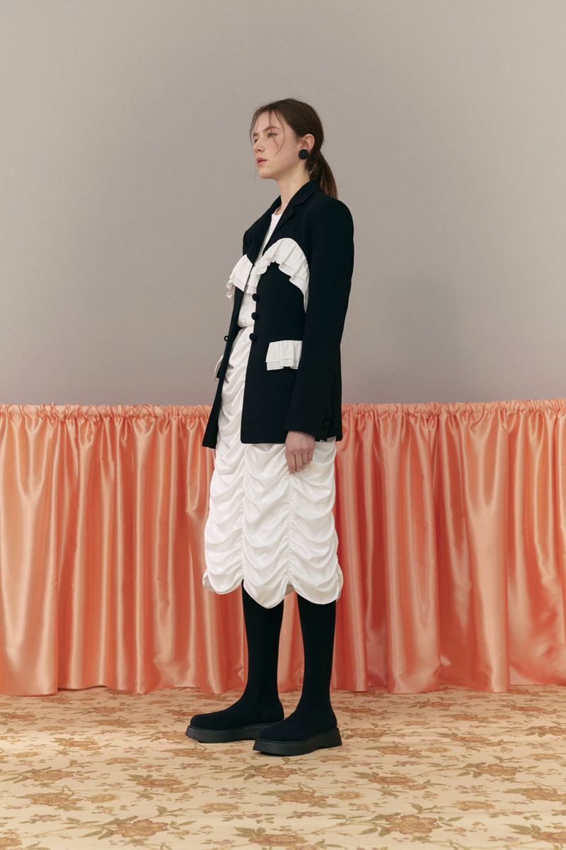 Shirring sweatshirt