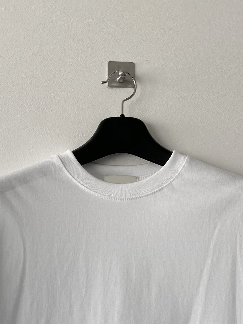 Seasonable basic t