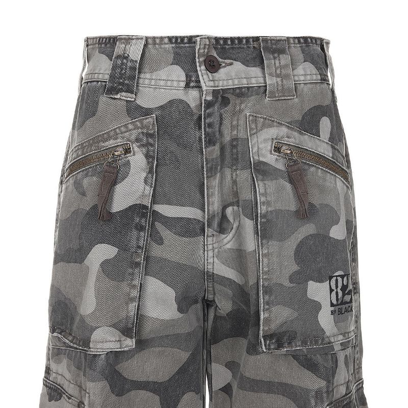 8287 Graffiti Logo Camo Cargo Pants (Gray)