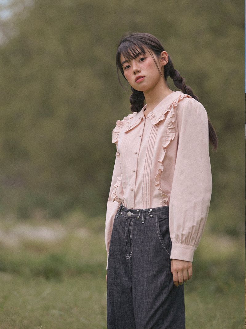 Frill Collar Ruffle-Tuck Blouse (2colors)