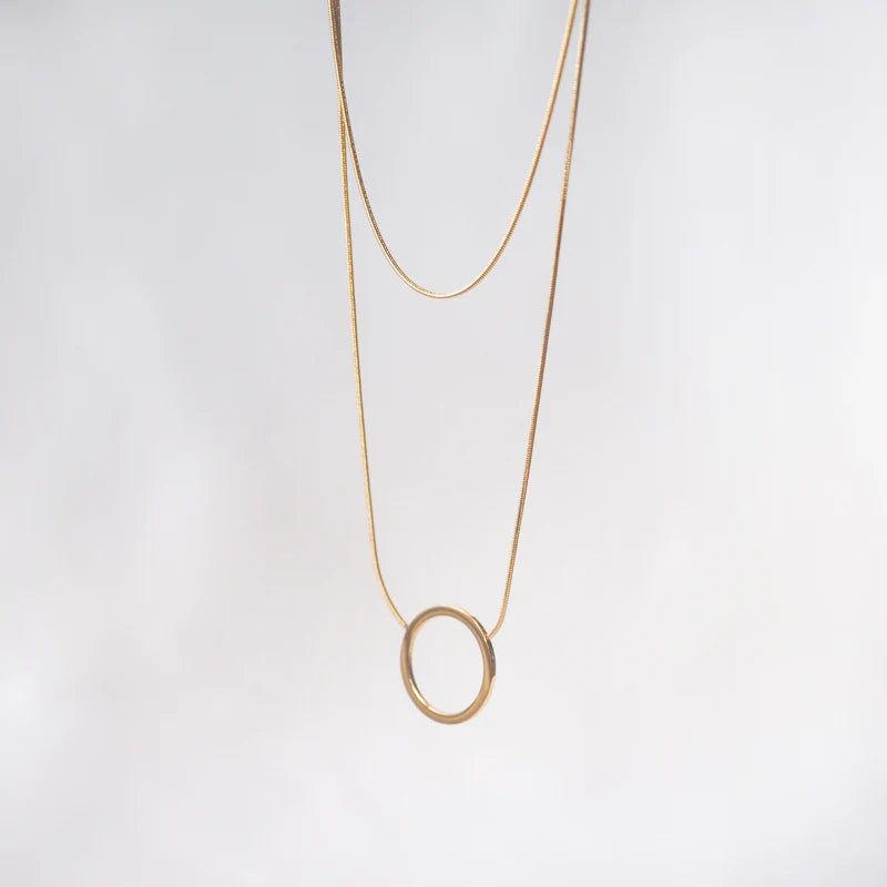 éclater(エクラテ)の「Selina Hoop Layered Necklace(Accessories)」