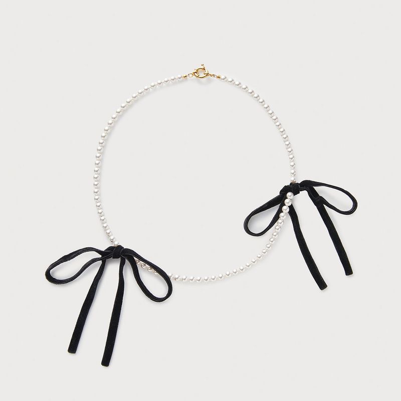 PEARLSONATE(パーソネイト)の「Bow Drop Necklace(Accessories)」