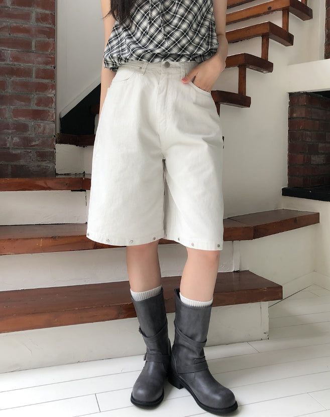ULAN(ユレン)の「Leaden Stud Cotton Bermuda Shorts(Pants)」