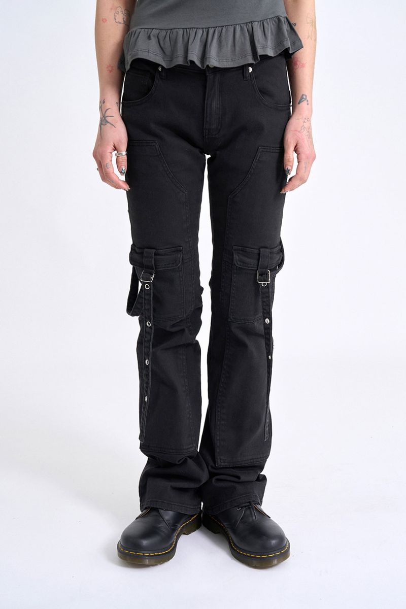 Raucohouse（ラウコハウス）の「Buckle dyeing slim denim pants（Pants）」