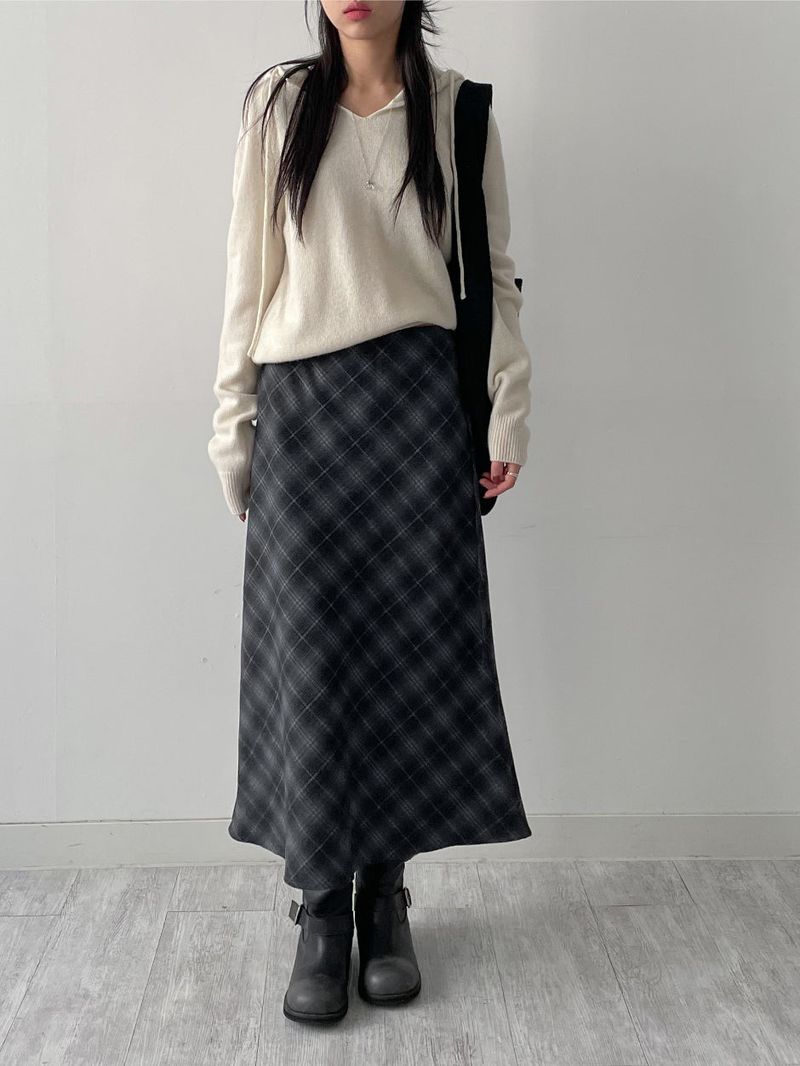 [wool 55%] Mini Hole Raglan Hooded Knit