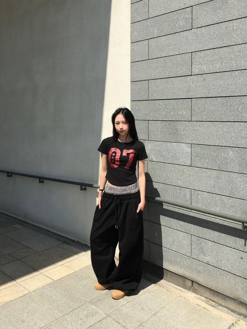 Vintage Seven Star Crop Top (3c)