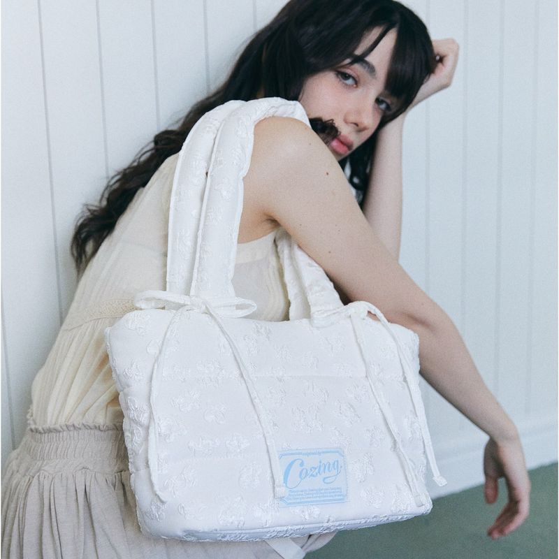 Pillow bag_jacquard white