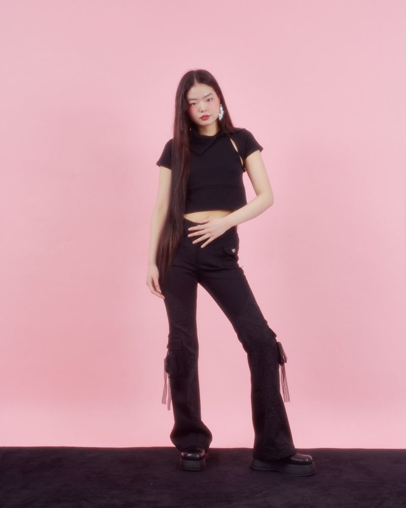 QUIPAO CALLER SLIT T [BLACK]