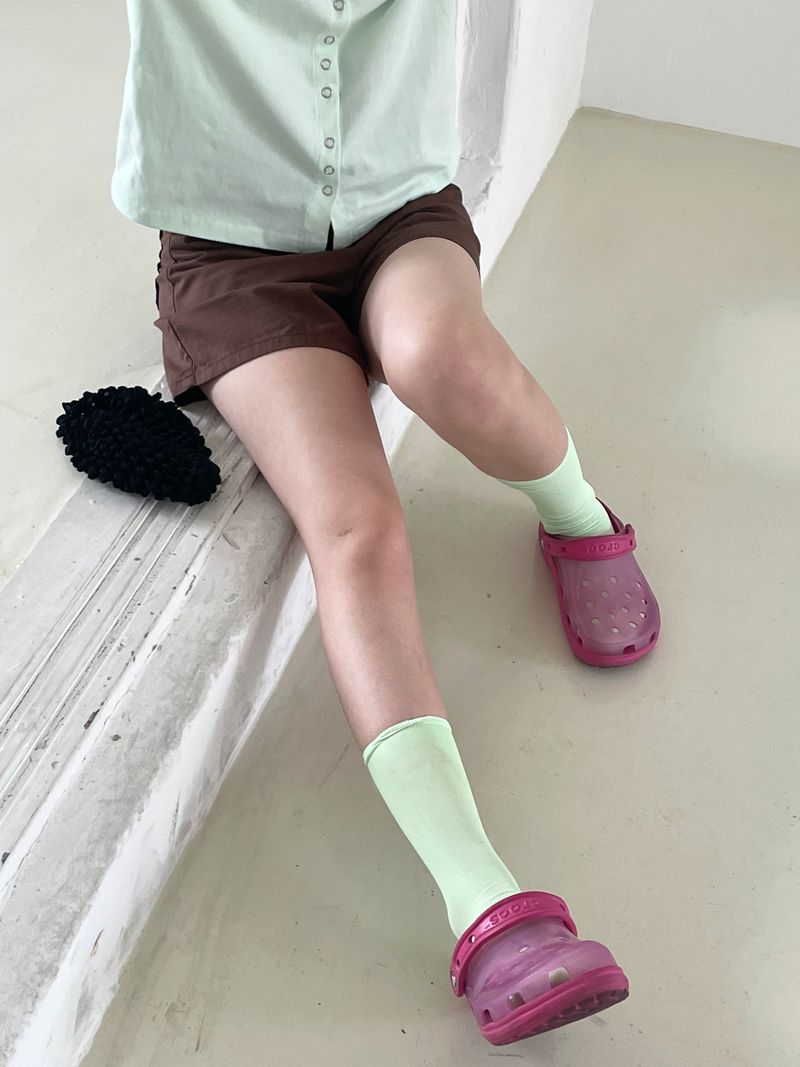 Colorful cotton short pants