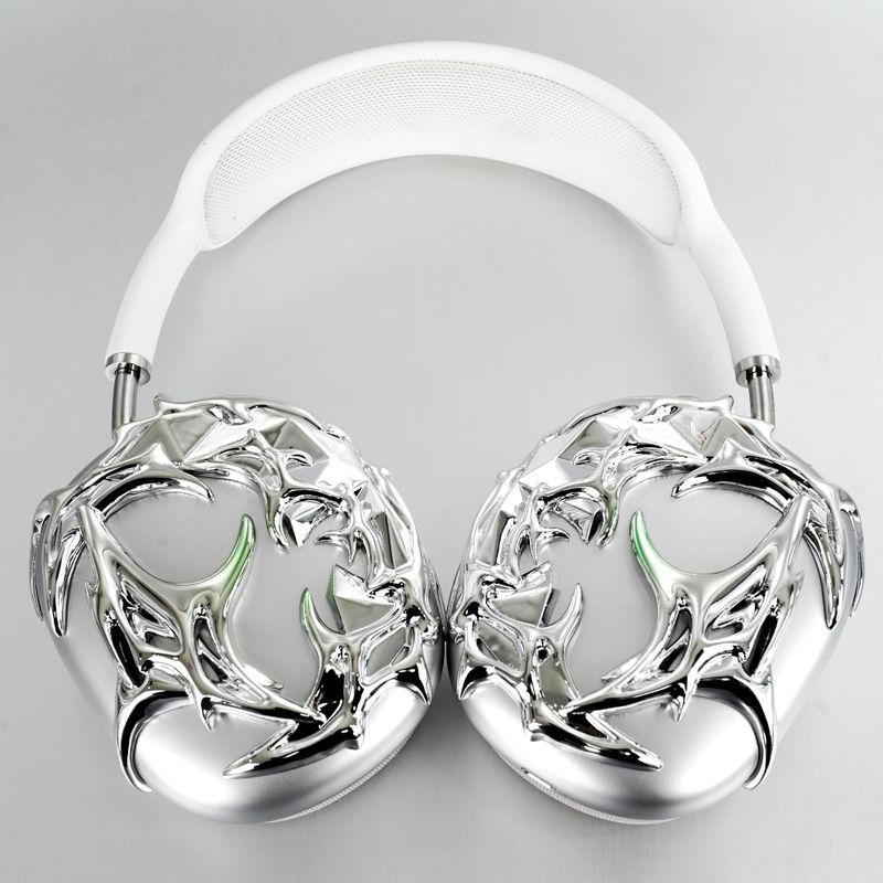 The Star & Moon - AirPods Max Case
