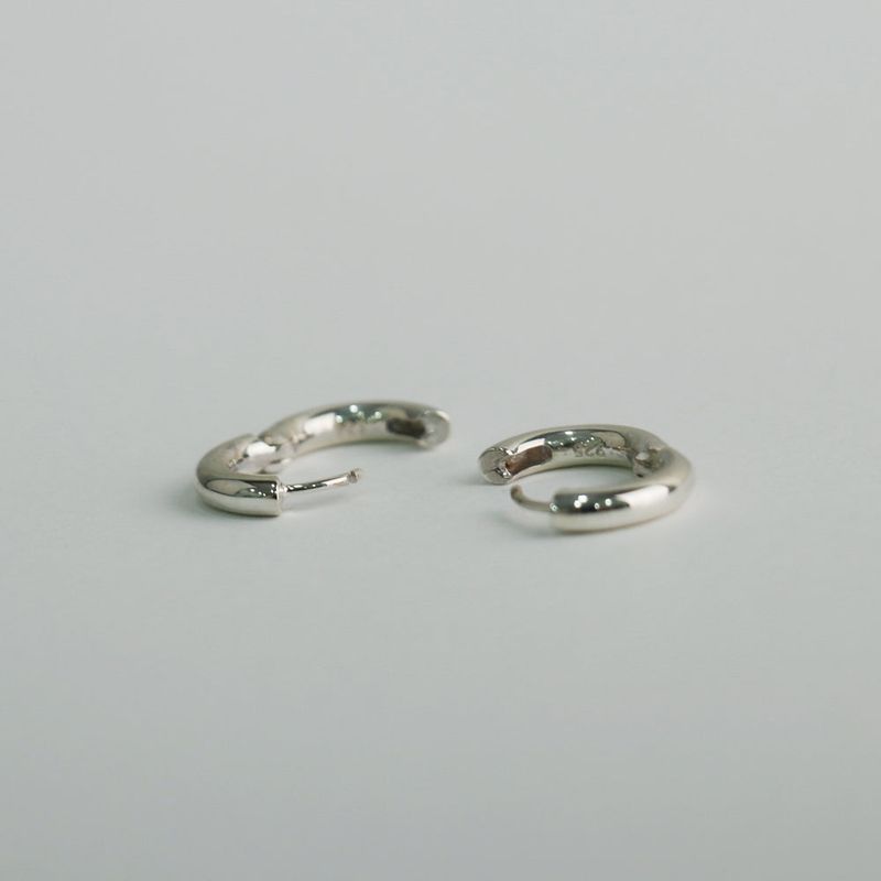 SILVER BOLD EARRING (one-touch) (silver)