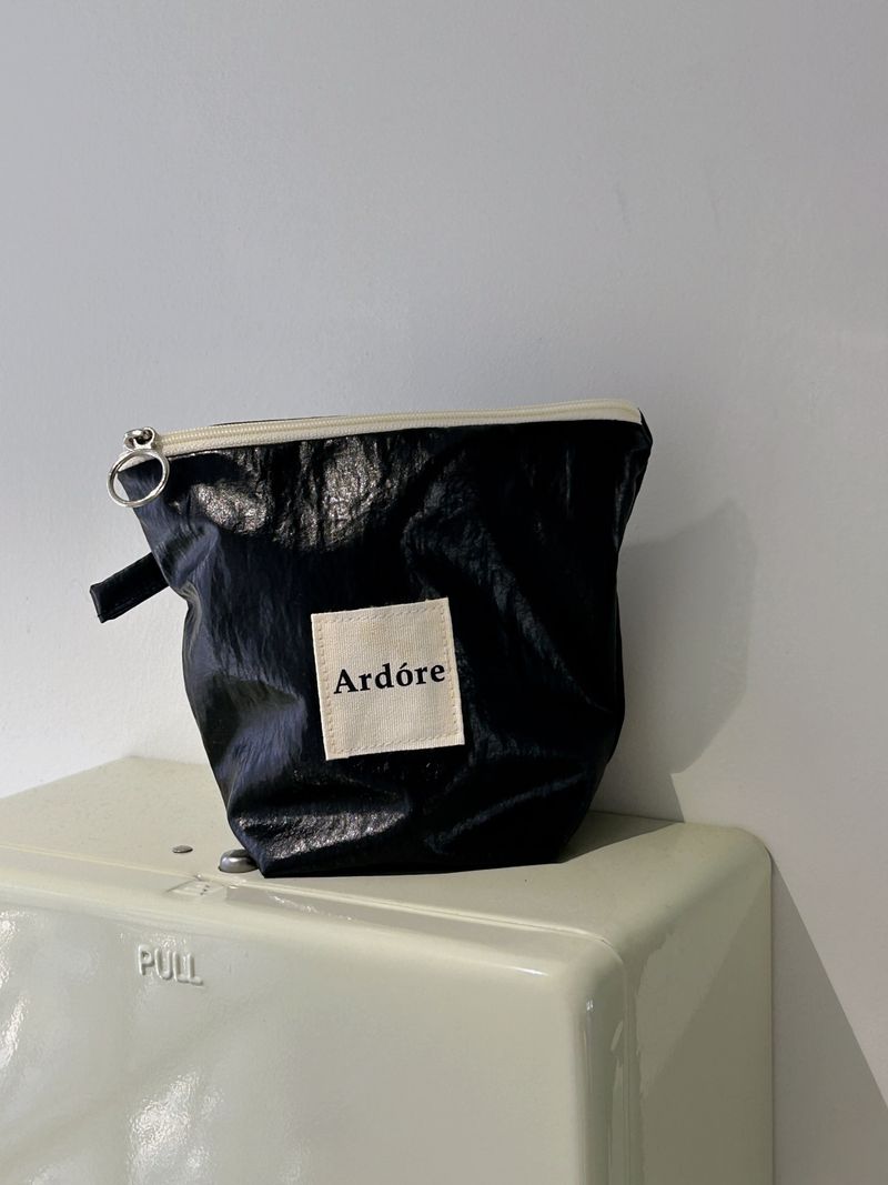 [Ardore] Zen Glossy Pouch