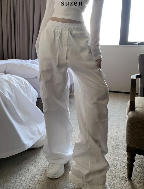 Uncheek Wide White Cargo Pants