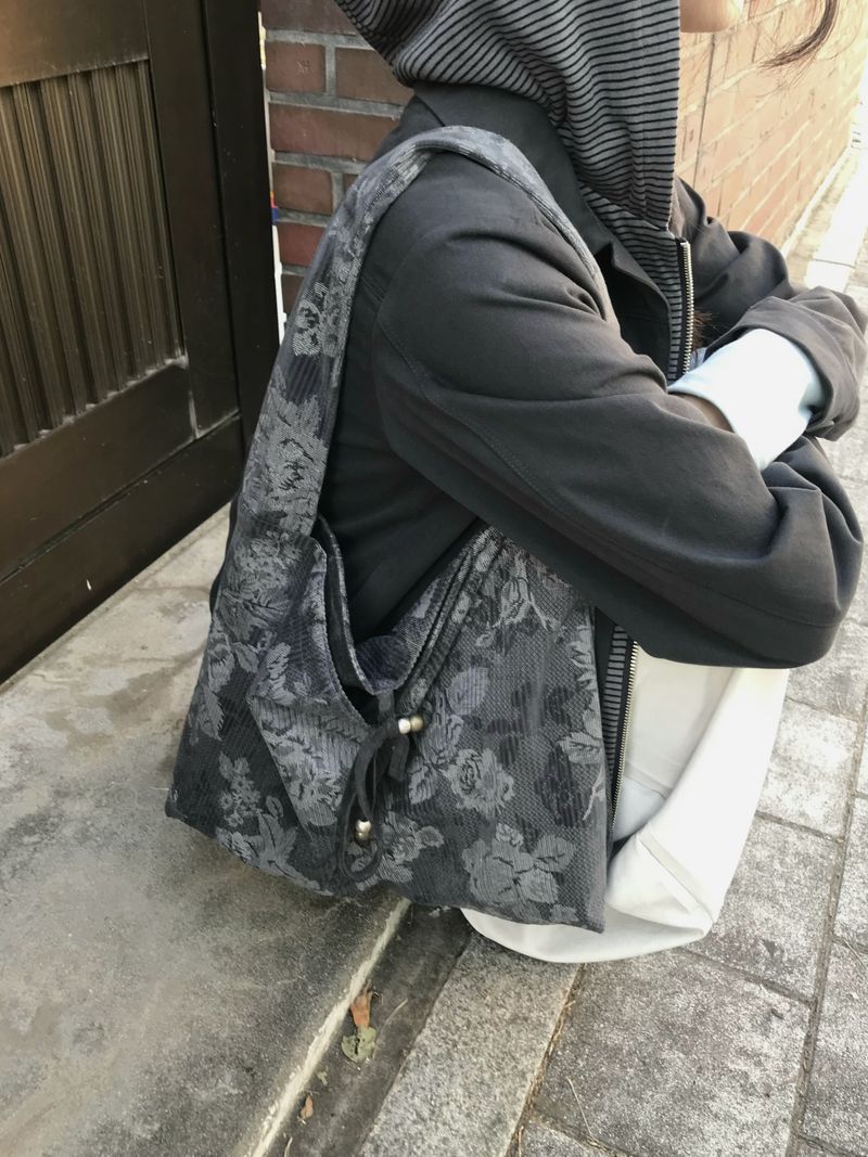 Flower Reversible Shoulder Bag