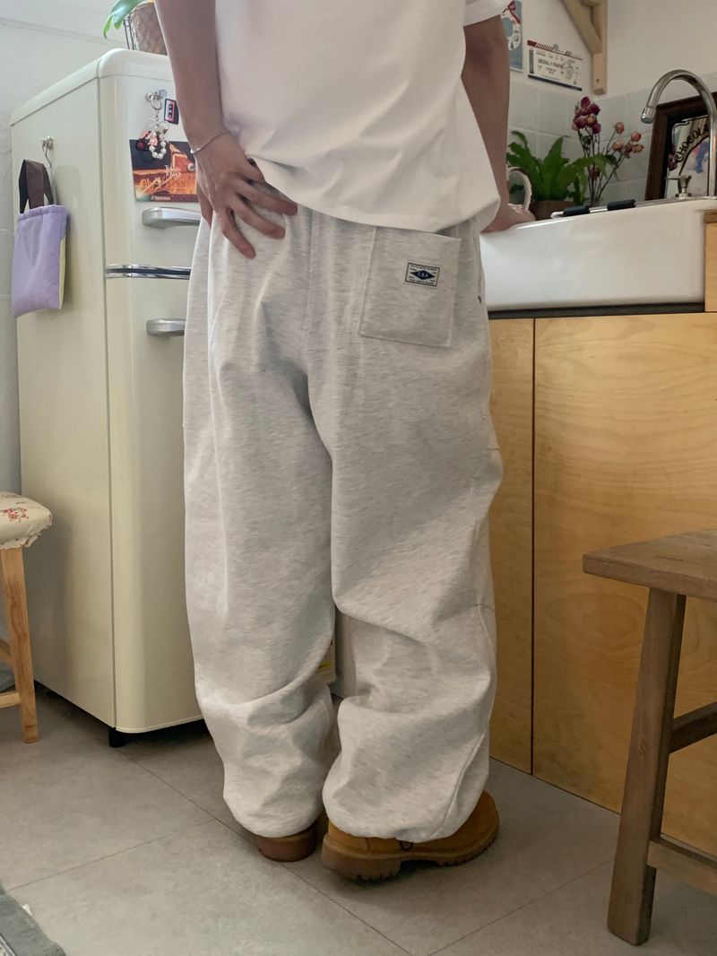 WHAT A LOOK（ワット ア ルック）の「Parma Label Cut-Line Sweatpants（Pants）」