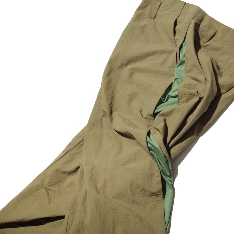 side mesh tucked pants