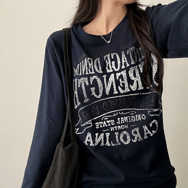 Ruth Vintage Lettering Long Sleeve Tee