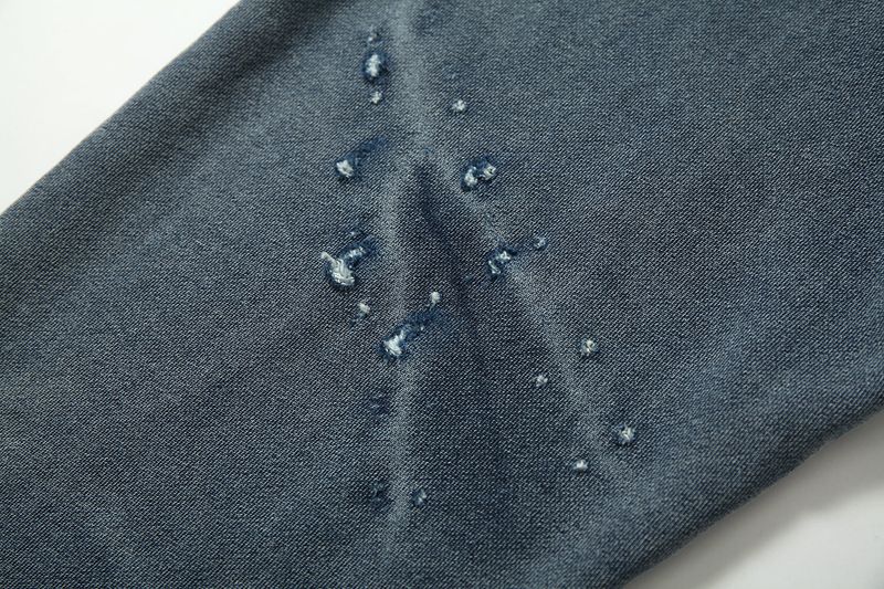 TIE SPRAYED HOODIE