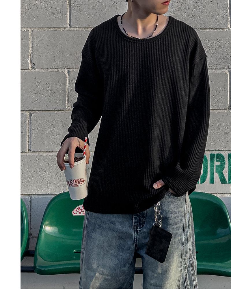 Hug Oversized Ribbed U-Neck Knit