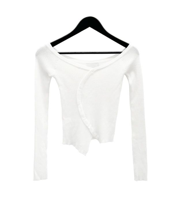 Curved off-shoulder knit