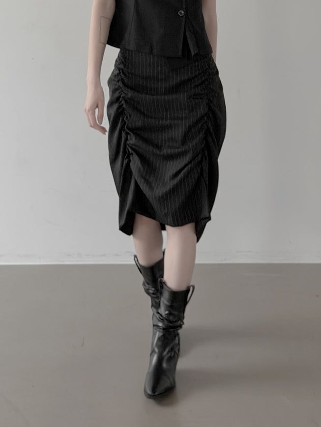 mnem（ムネム）の「Rev Stripe Shirred Midi Skirt（Skirts）」