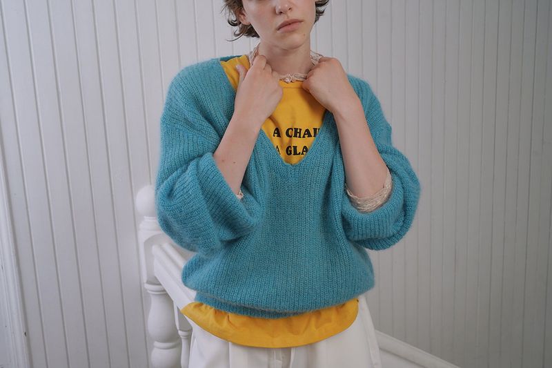 Mohair v-neck knit_teal