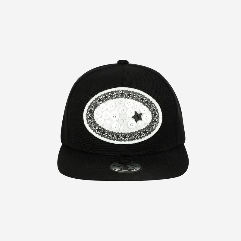Lace Button Snapback / Black