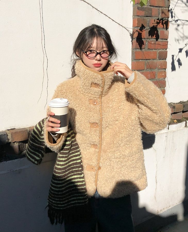 Shushu Fur Reversible Mustang