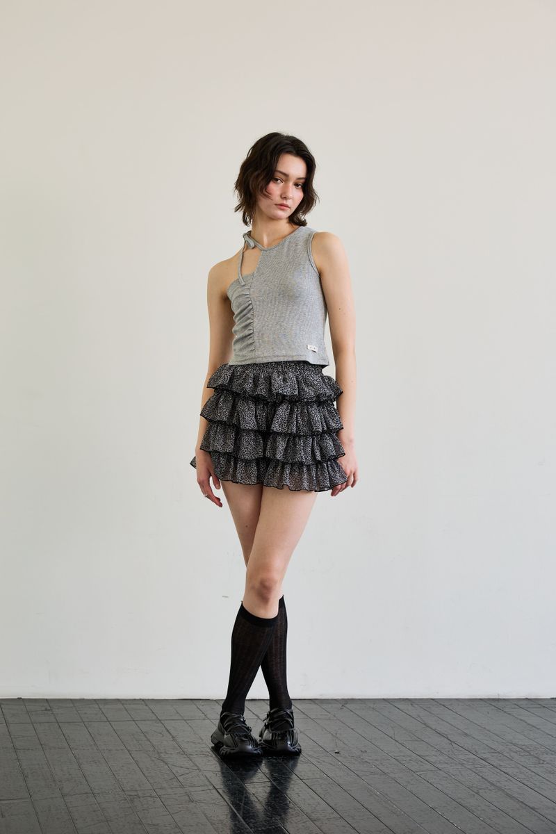 BEBE UNBALANCE SLEEVELESS TOP / GRAY