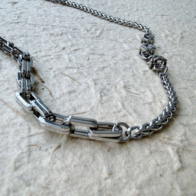 Urban Knot Necklace