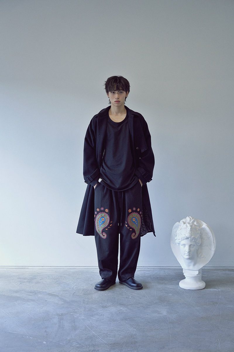 PURE-WOOL 90 BALMACAAN COAT (Black)