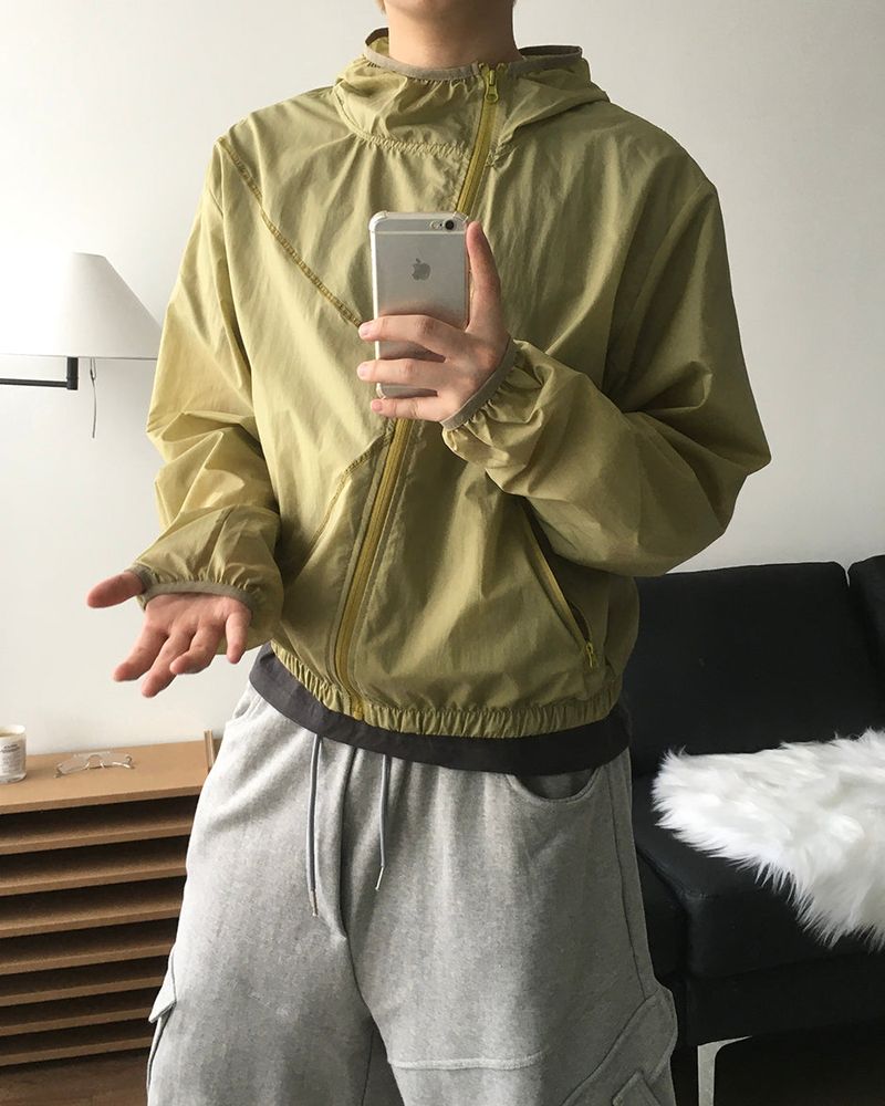 Dash Hooded Windbreaker