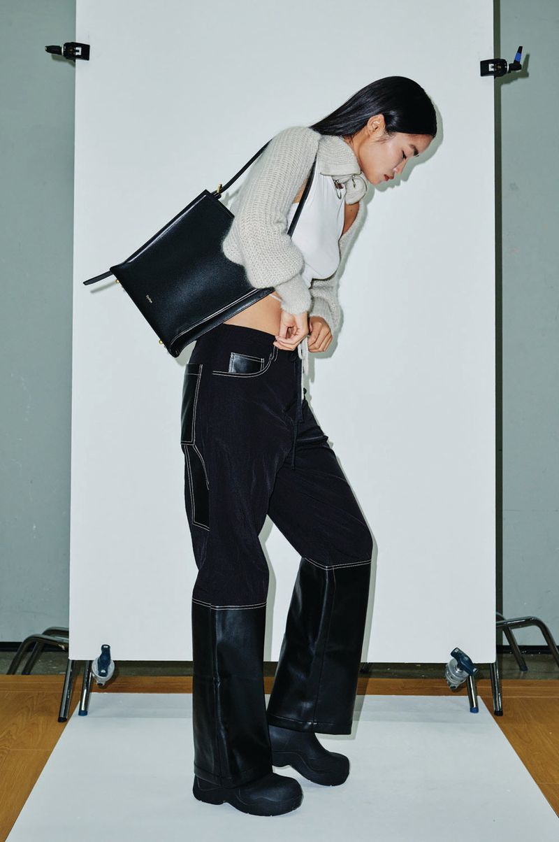 harp-half shoulder bag_black