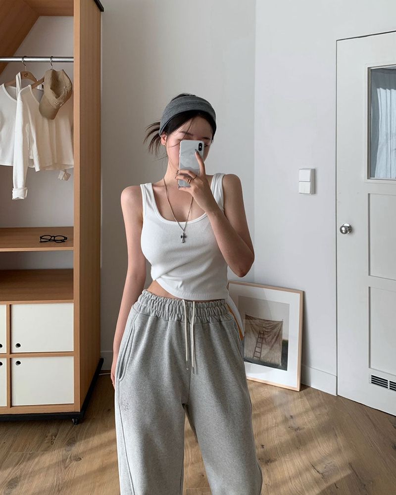 [BELLIDE MADE] Basic rib U-neck camisole