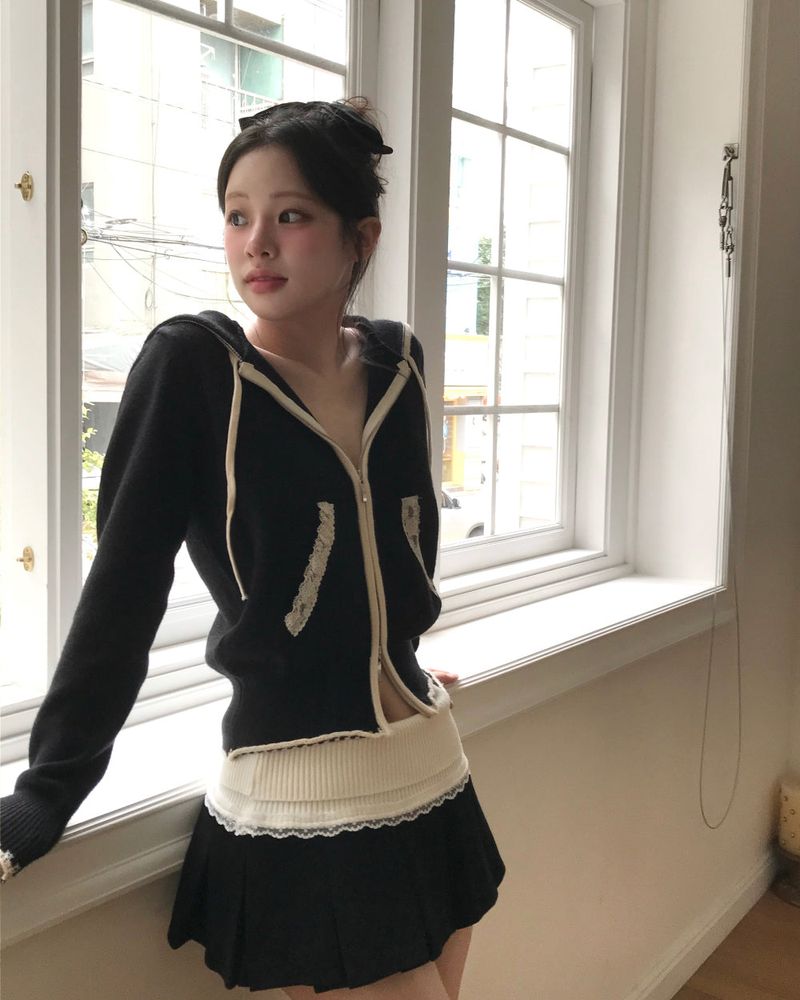 black latte laced knit hood JP