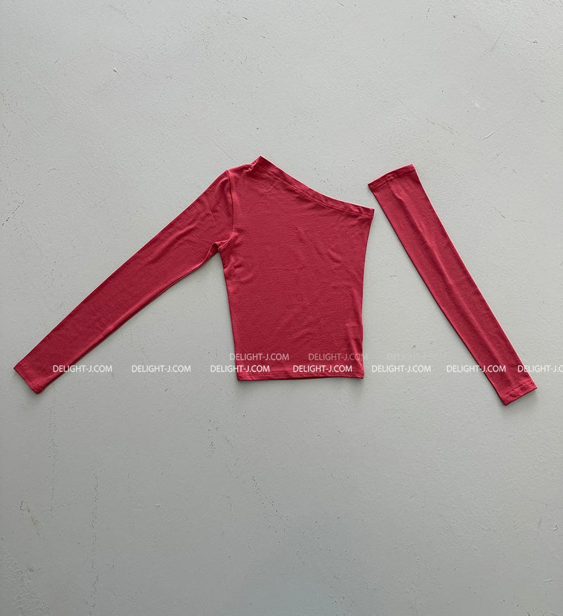 Unbalanced Off-Shoulder Warmer SET T-Shirt