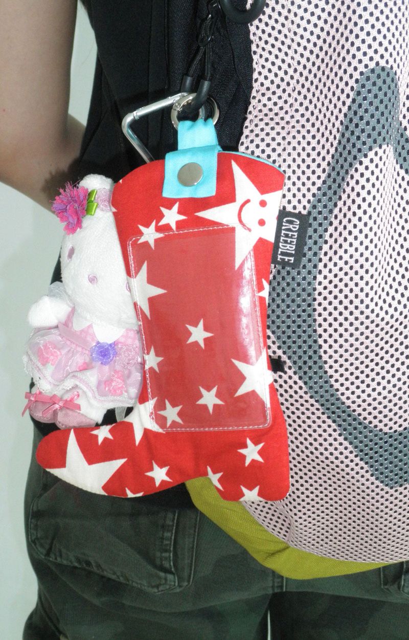 creeble（クリーブル）の「カウガールウォレット(レッドスター)（スマホグッズ/小物）」