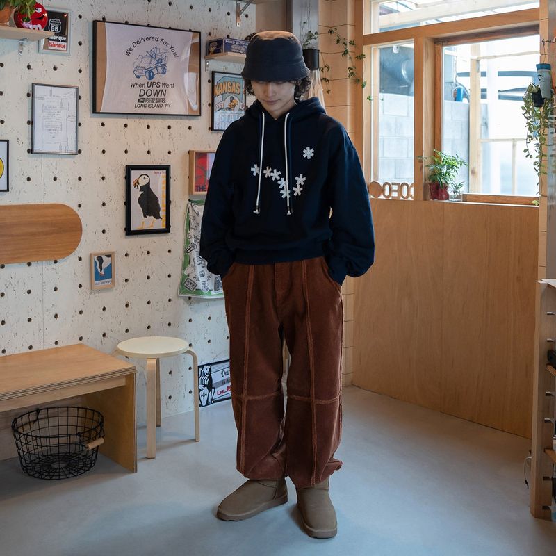 Alaska logo hoodie / Navy