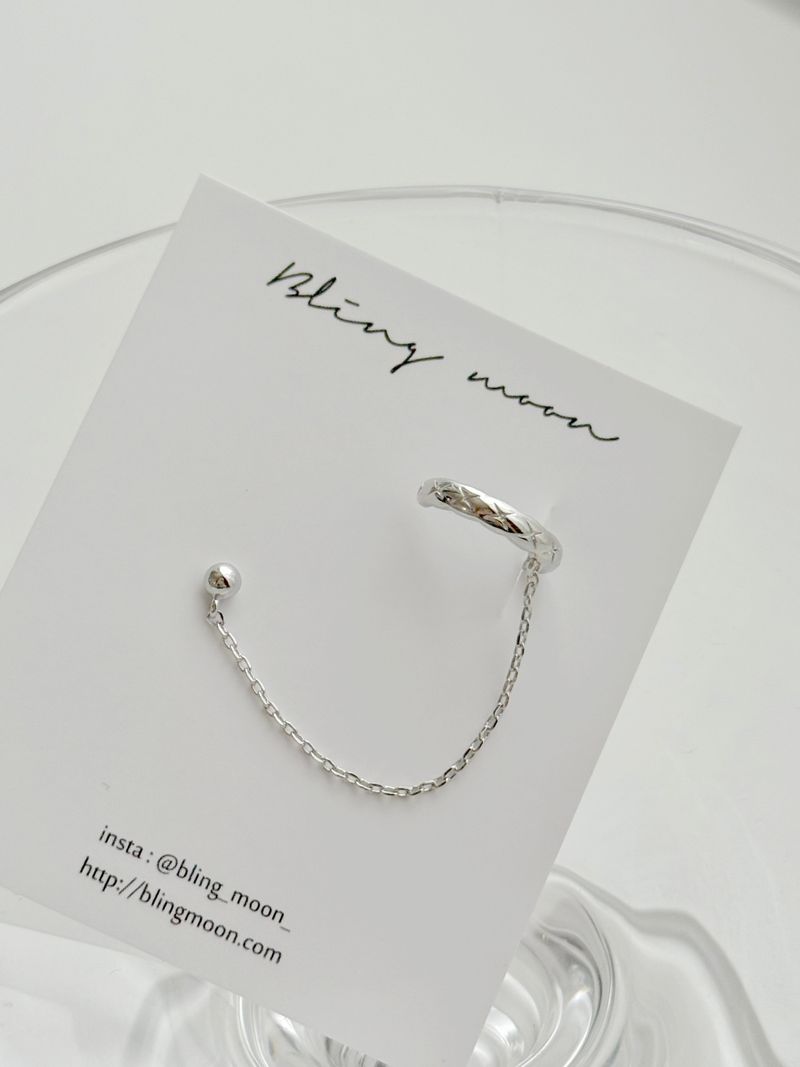 Amber Ring Two-Pin Ear Cuff Earrings / 3 Colors / Daily Simple Chain