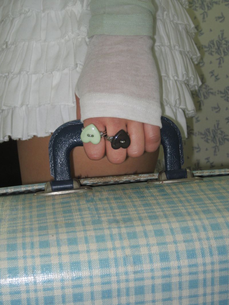 Sewing Button Ring (Heart, Light green)