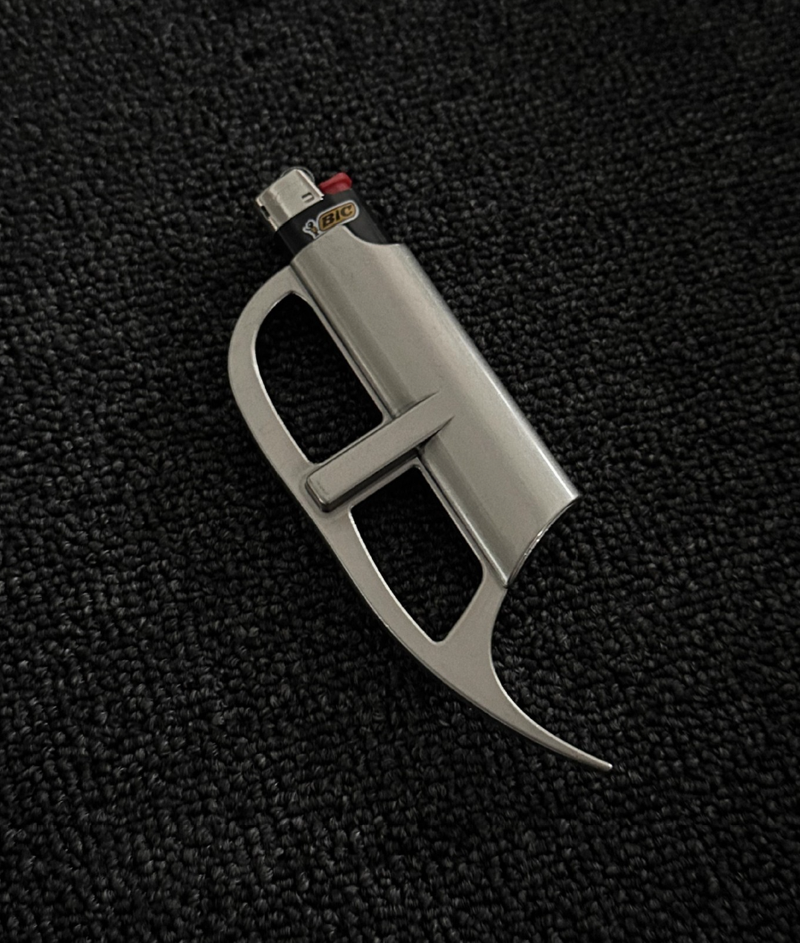 claw lighter keyring