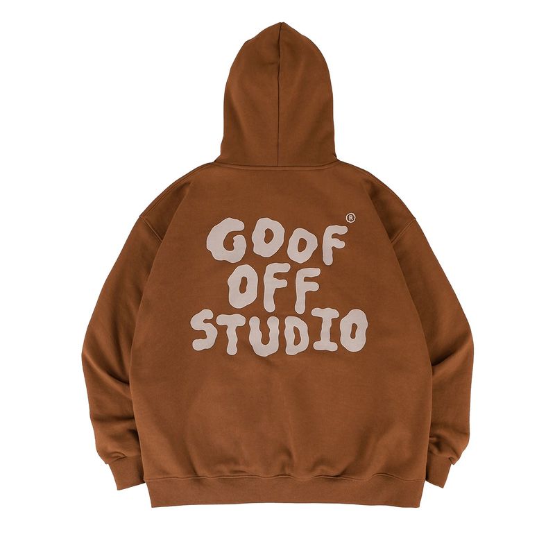 goofoffstudio（グーフオブスタジオ）の「メインロゴフーディー（トップス）」